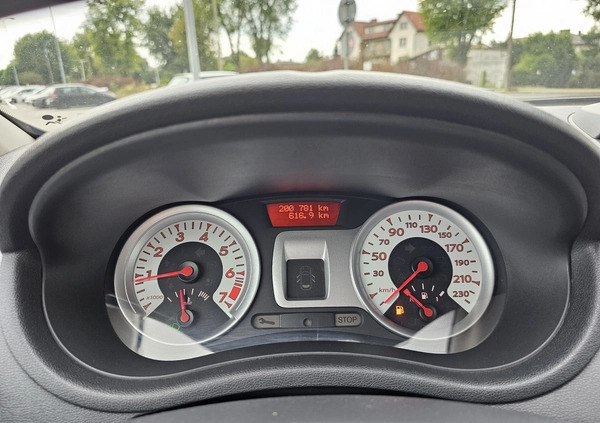 Renault Clio cena 19900 przebieg: 200781, rok produkcji 2010 z Szlichtyngowa małe 191